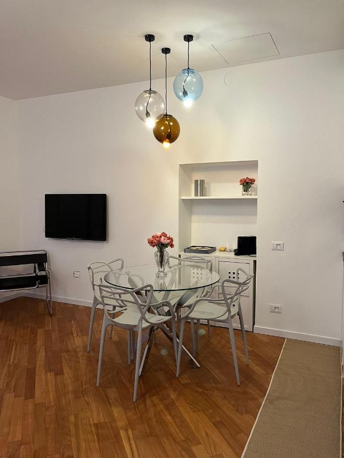 Casa Vercelli Delizioso Bilocale Moderno Nella Vecchia Milano المظهر الخارجي الصورة