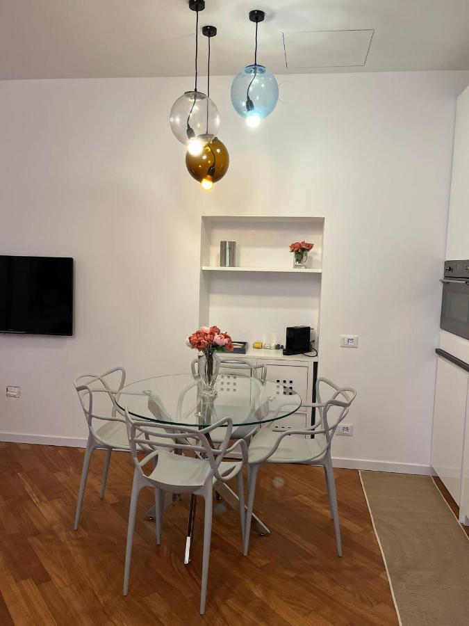 Casa Vercelli Delizioso Bilocale Moderno Nella Vecchia Milano المظهر الخارجي الصورة