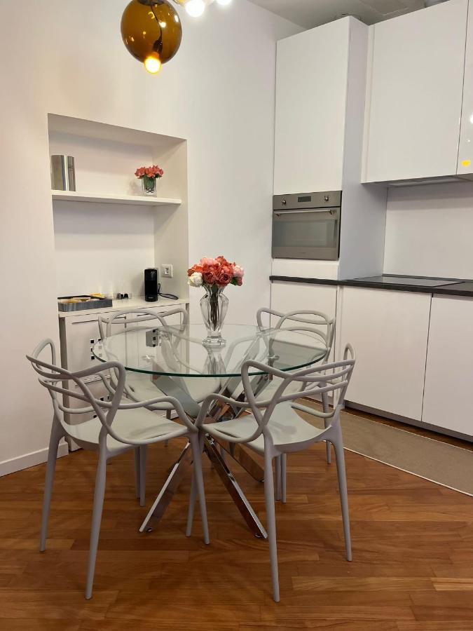 Casa Vercelli Delizioso Bilocale Moderno Nella Vecchia Milano المظهر الخارجي الصورة