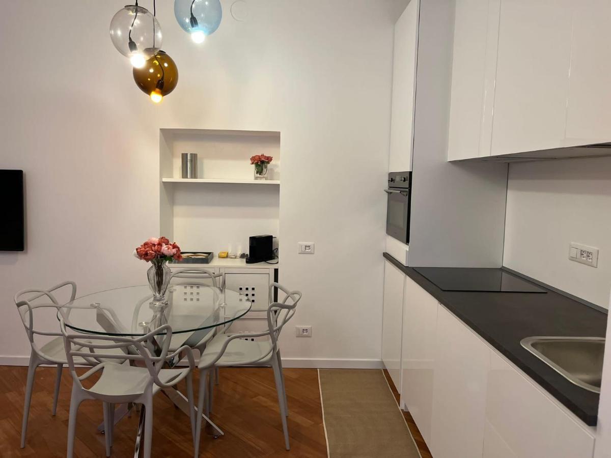 Casa Vercelli Delizioso Bilocale Moderno Nella Vecchia Milano المظهر الخارجي الصورة