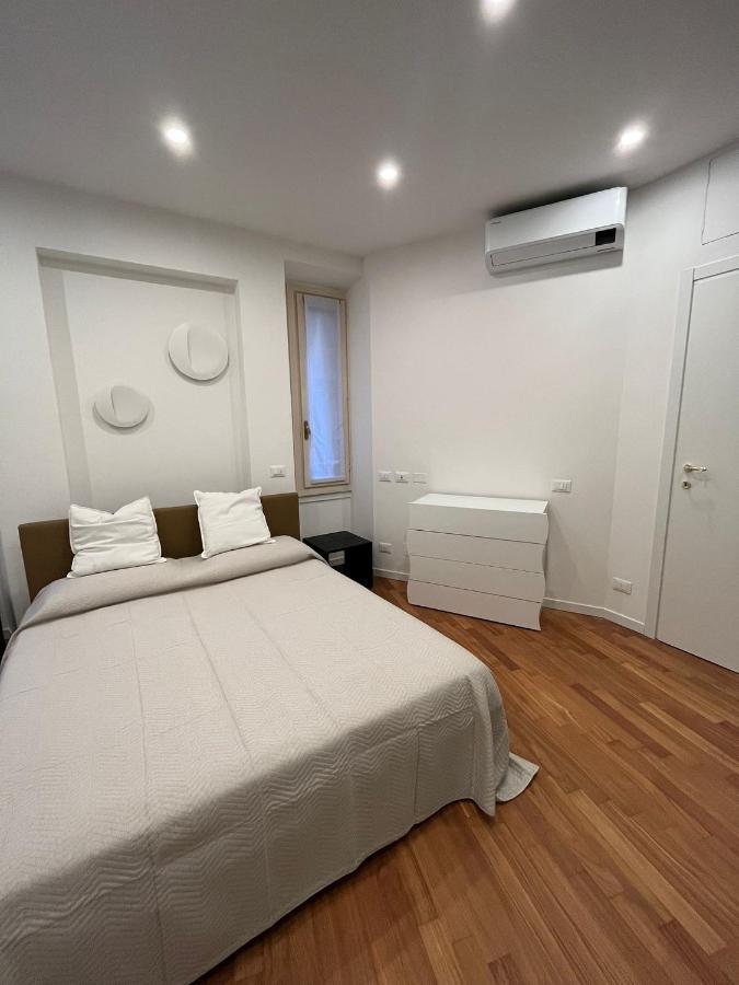 Casa Vercelli Delizioso Bilocale Moderno Nella Vecchia Milano المظهر الخارجي الصورة